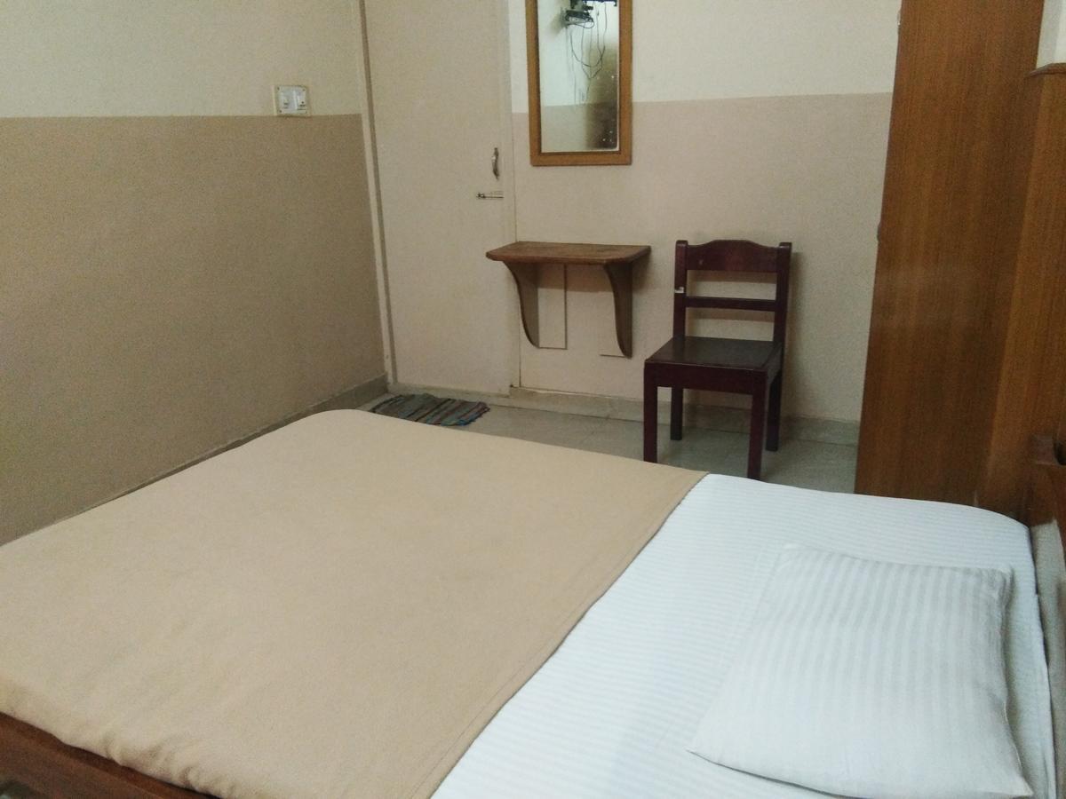Veekay Tourist Home Bangalore Eksteriør bilde